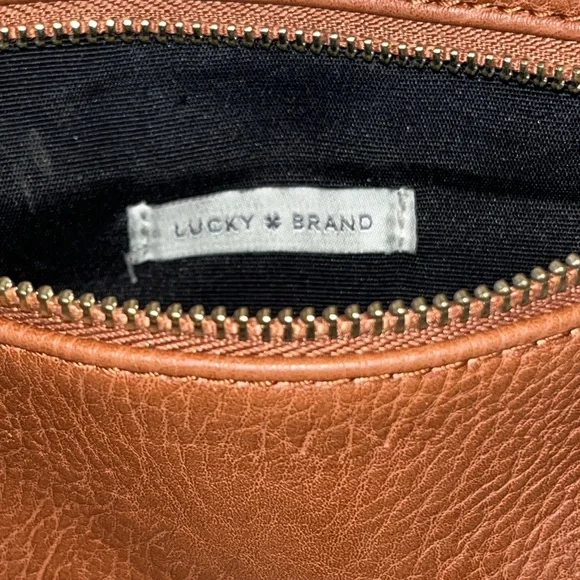 Lucky Brand Faux Leather Brown Small Pouch Zipper Bag, Make Up, Travel, Flat - Picture 5 of 11